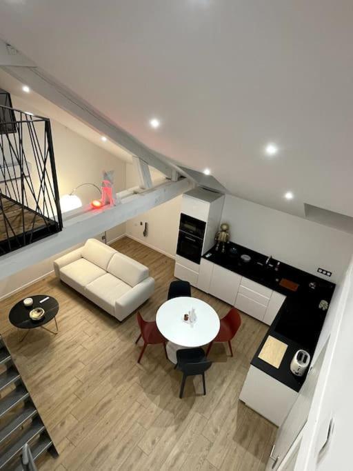 Superbe Appartement A Beaune Μπον Εξωτερικό φωτογραφία